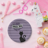 Cartoon met een zwarte kattepoot zegt mauw papieren bordje (Feest)