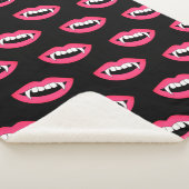 Cartoon Monster Vampire Lips sharp Teeth Fangs Sherpa Deken (3/4)