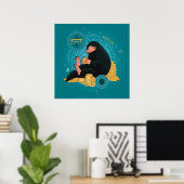 Cartoon NIFFLER™ met gouden munten Poster (Thuiskantoor)