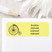 Cartoon op wiel met hoge wielaandrijving etiket (Insitu)