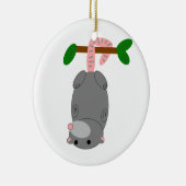 Cartoon Opossum/Possum die ondersteboven door staa Keramisch Ornament (Rechts)