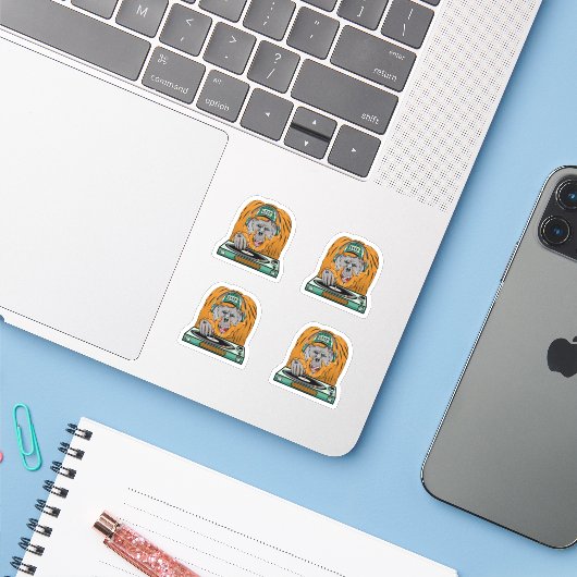 Cartoon Orangutan dj Sticker (Laptop met iPhone)