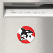Cartoon Orca Dive Flag Magneet (Insitu (Vaatwasser))