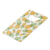 Cartoon Pineappelpatroon Creditkaart Flessenopener (Voorkant Gekanteld)