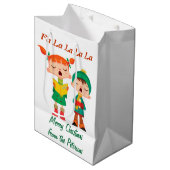 Cartoon Retro KerstCarolers gepersonaliseerd Medium Cadeauzakje (Voorkant Gekanteld)