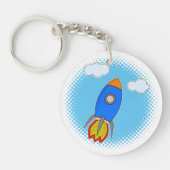 Cartoon Rocket in Blue Sky Halftones Sleutelhanger (Voorkant)