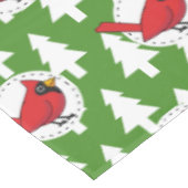 Cartoon rode kardinaal op groen wit pijnpatroon tafelkleed (Gekanteld)