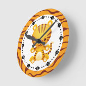 Cartoon tijger met grotere afdruk ronde klok (Hoek)