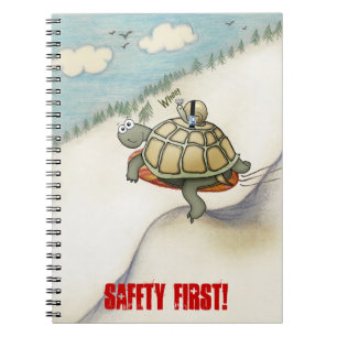 cartoon van een schildpad en slak met veiligheidsg notitieboek
