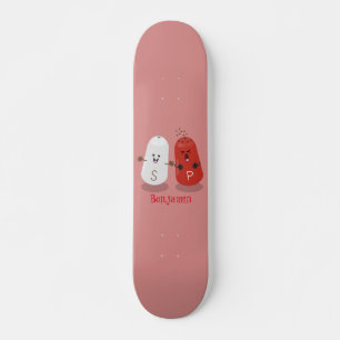 Cartoon van kawaï-luiers en paprika's persoonlijk skateboard