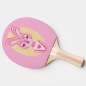 Cartoon van klein konijnenmeisje tafeltennisbatje (Zijkant)