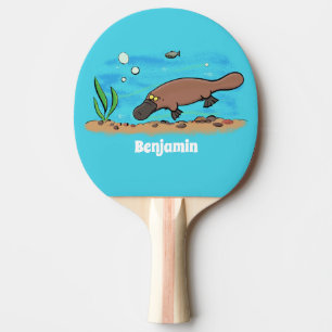 Cartoon voor het zwemmen van cute platypus tafeltennisbatje