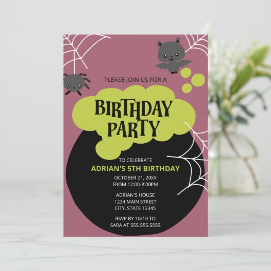 Cartoon Witch's Cauldron Halloween Verjaardagsfees Kaart (Staand voorkant)