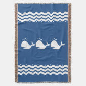 Cartoon Witte WALVIS op middelblauw Deken (Voorkant Verticaal)