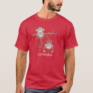 Cartoonapen die rondhangen t-shirt