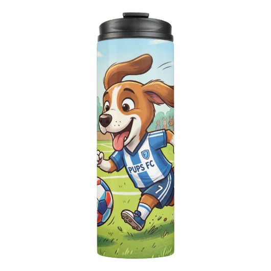 Cartoonhond speelt voetbal thermosbeker (Voorkant)
