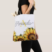 Cartoonish geel aangepaste monogram naam zonnebloe tote bag (Dichtbij)