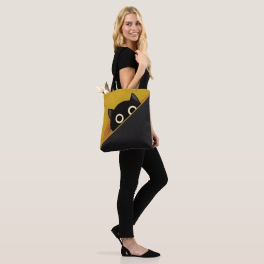 Cartoonkat Tote Bag (Op model)