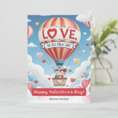 Cartoonkoppel in hethete-luchtballon Valentijnsdag Feestdagenkaart (Staand voorkant)