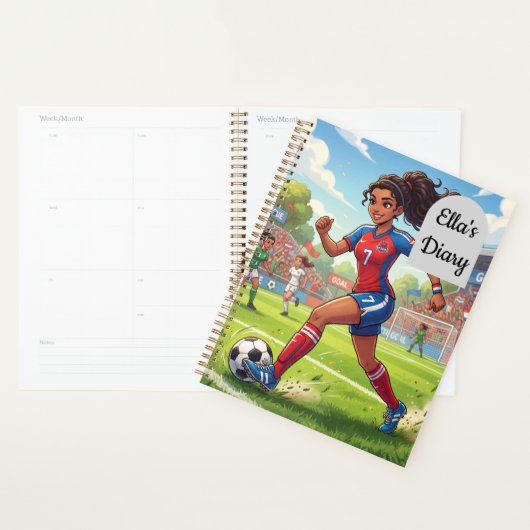 Cartoonmeisje dat voetbal speelt | Personaliseer Planner (Display)