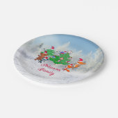 Cartoons dansen rond de kerstboom papieren bordje (Gekanteld)
