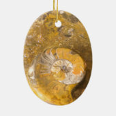 Carved Bowl Made of Fossils in Rock Closeup Photo Keramisch Ornament (Achterkant)