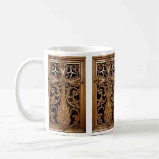 Carved Cross-Mok Koffiemok (Links)