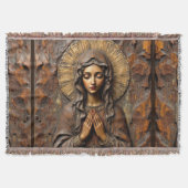 Carved Devotion  Wooden Mary Deken (Voorkant)