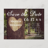 Carved Heart Rustic Tree Save the Date Briefkaarte Aankondigingskaart (Voorkant)