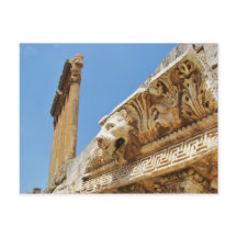 Carved Lion's hoofd in Baalbek