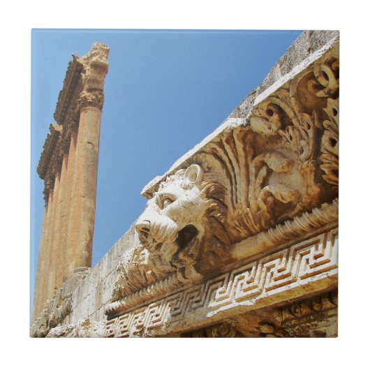 Carved Lion's hoofd in Baalbek Tegeltje (Voorkant)