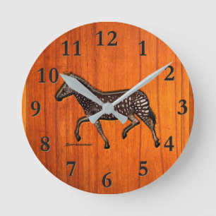 Carved Polka Dot Zebra Ronde Klok