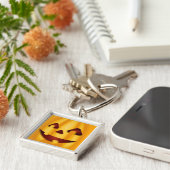 Carved pomkin glimlachend Halloween design Sleutelhanger (Zijkant)