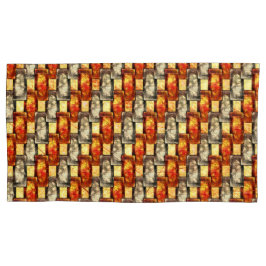 Carved rechtangular pieces reddish and beige align kussensloop