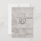 Carved Sweethearts Rustic Birch Wood Monogram Save The Date (Achterkant)