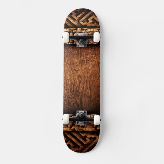 Carved Wood Patroon Skateboard (Voorkant)