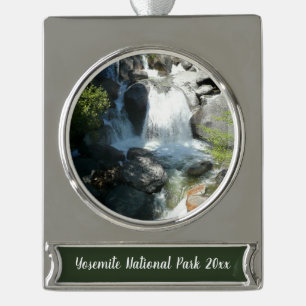 Cascade Falls in Yosemite National Park Verzilverd Banner Ornament