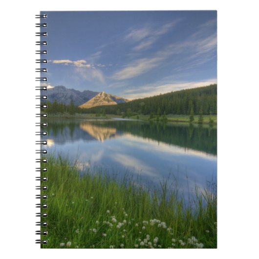 Cascade Ponds Canada Notitieboek (Voorkant)