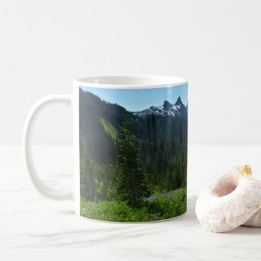 Cascade Range vanuit Mount Rainier National Park Koffiemok (Met donut)