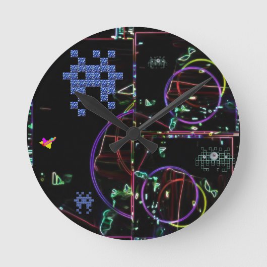 Cascade van Elektronische Spellen Ronde Klok (Voorkant)