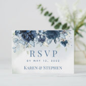 Cascading Peonies Weddenschap Mail Back RSVP Kaartje (Staand voorkant)