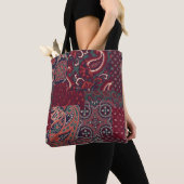 Cashmere Paisley Silk: Abstracte patchwork Tote Bag (Dichtbij)
