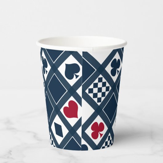 Casino speelkaartjes pakken hart kruist clubs papieren bekers (Rechts)