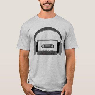 Cassette met hoofdtelefoon t-shirt
