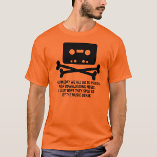 CASSETTE PIRATE SKULL T-SHIRT