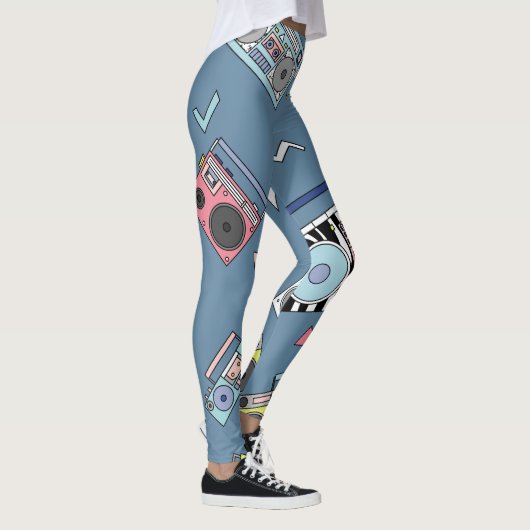  cassettespelers: Retro Naadloze Kunst Leggings (Rechts)