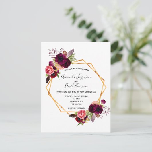 Cassis burgundy florals goudbruiloft briefkaart (Staand voorkant)