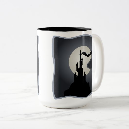 Castle, Bat en Full Moon Halloween Mok (Voorkant rechts)