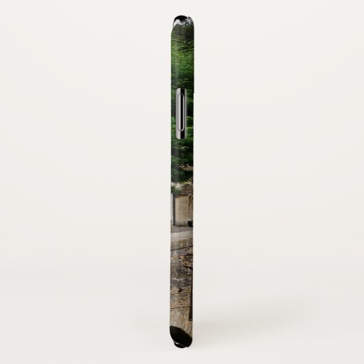 Castle Combe iPhone case in de stad Costwolds (Achterkant / rechts)