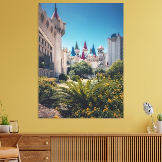 Castle Hotel Exterior Canvas Afdruk (Insitu (Woonkamer))